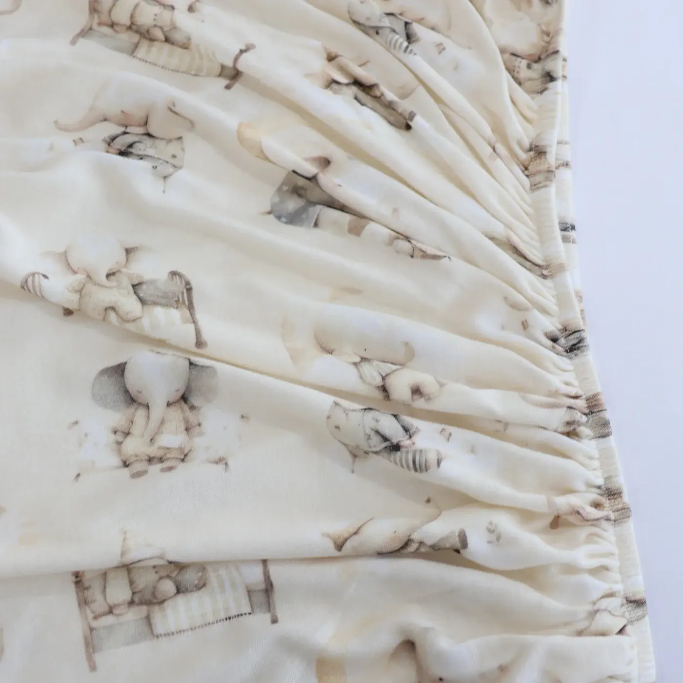 Bubba Blue Bubba Blue Elephant Bedtime Jersey Cot Fitted Sheet
