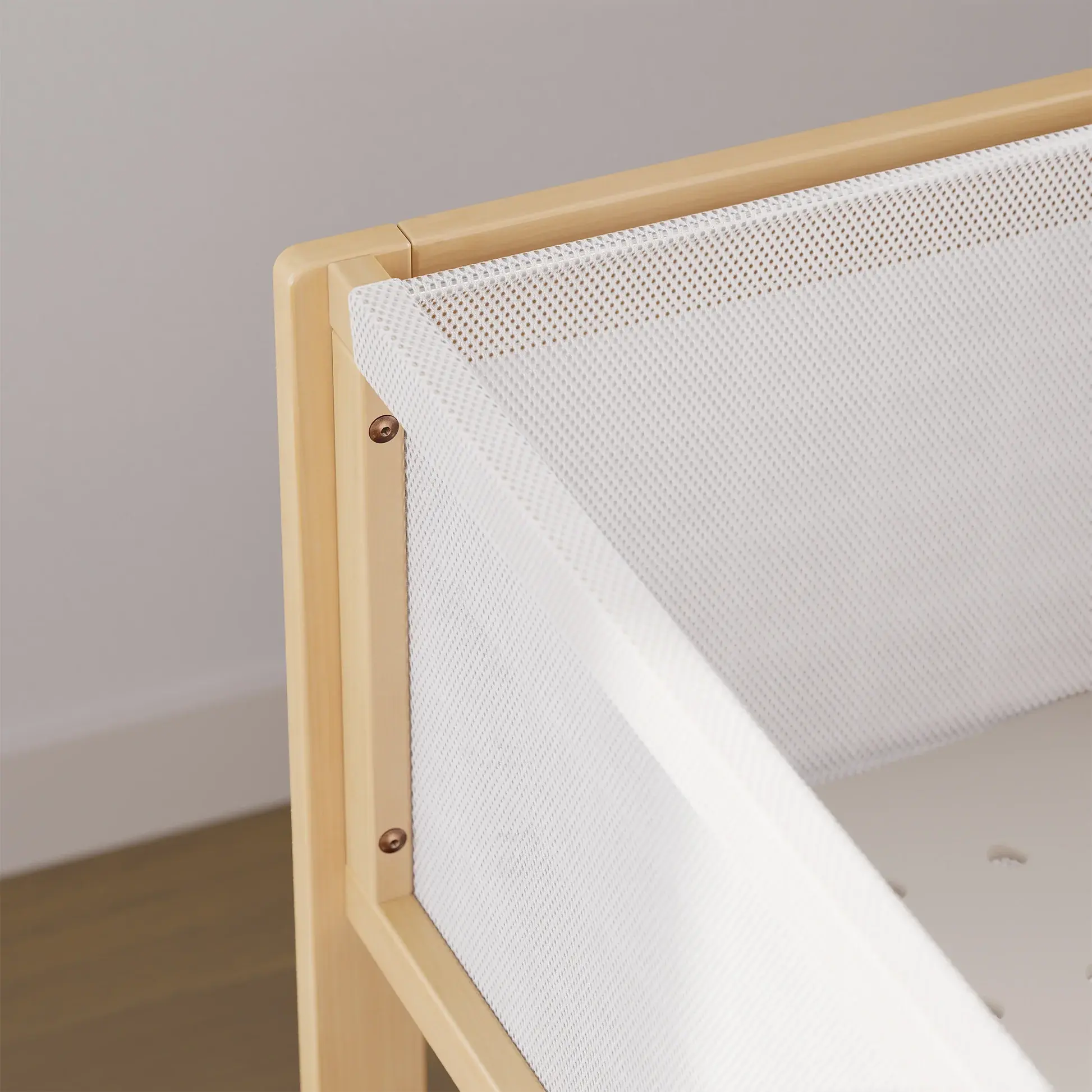 Boori Boori Tidy Bassinet v26