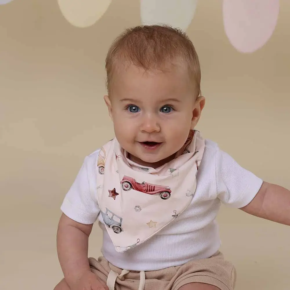 Snuggle Hunny Kids Snuggle Hunny Vintage Cars Organic Dribble Bib