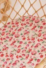 Snuggle Hunny Kids Snuggle Hunny Strawberry Organic Bassinet Sheet / Change Pad Cover