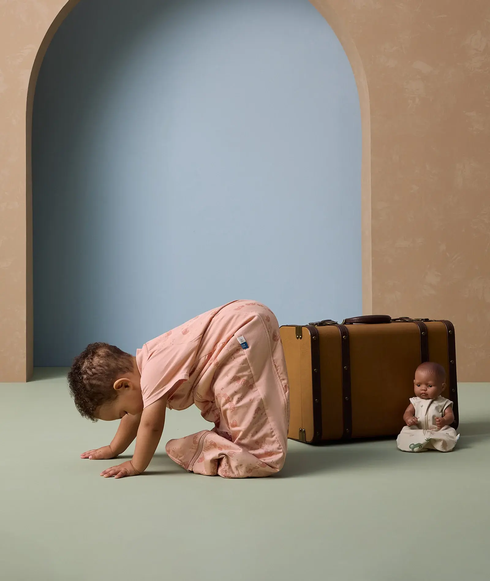 ErgoPouch ErgoPouch Sleep Suit Bag 1.0 Tog Elephant Parade