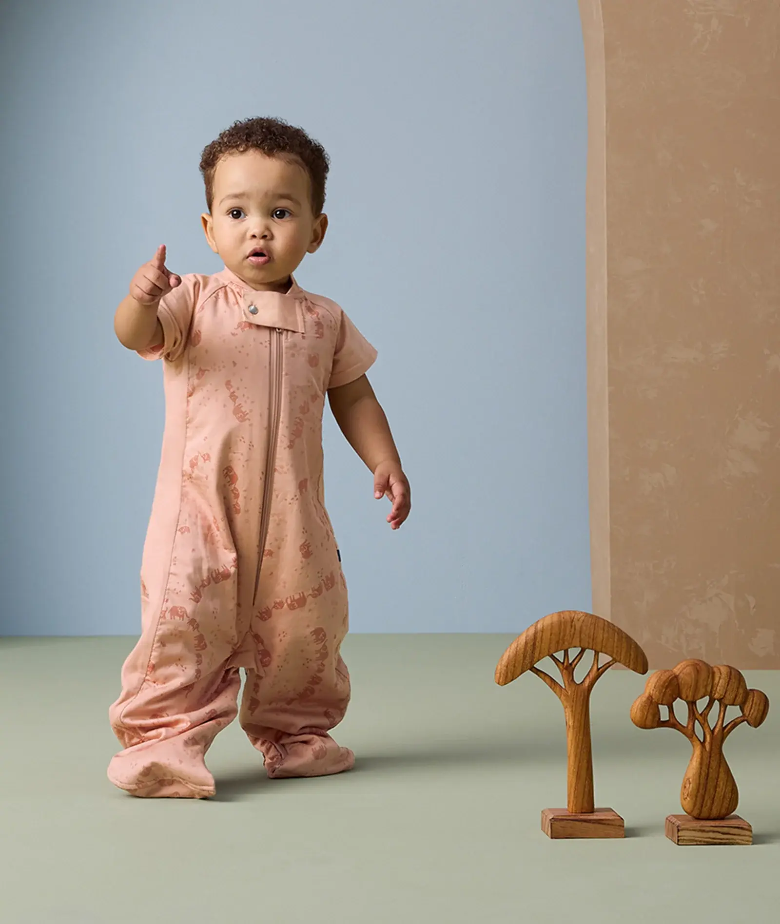 ErgoPouch ErgoPouch Sleep Suit Bag 1.0 Tog Elephant Parade