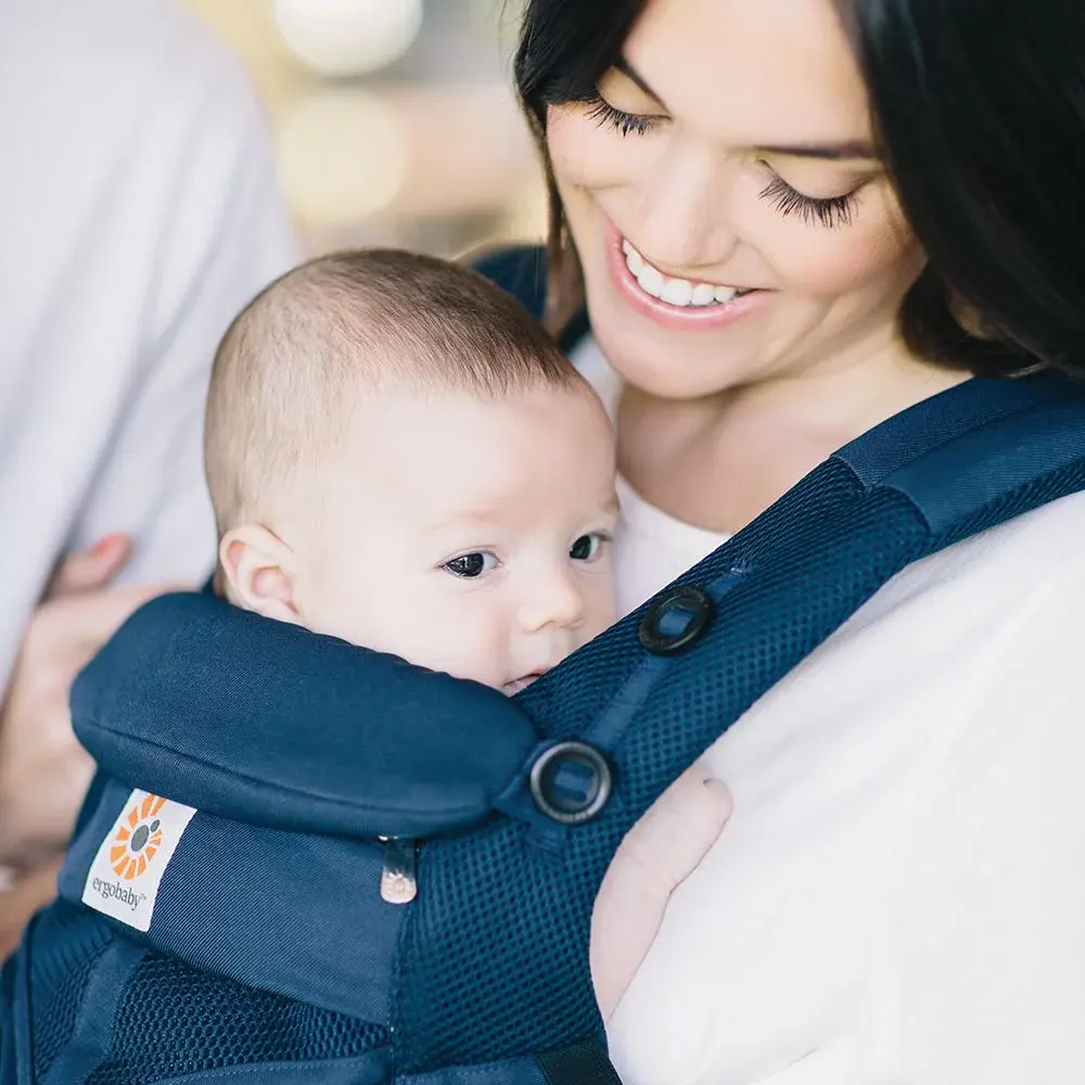 ErgoBaby Ergobaby Omni Classic Mesh Carrier