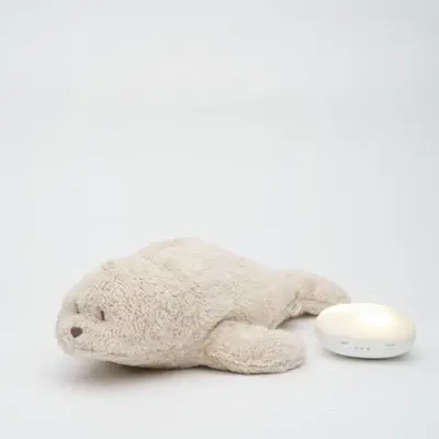 Moonie Moonie, Organic Humming Seal