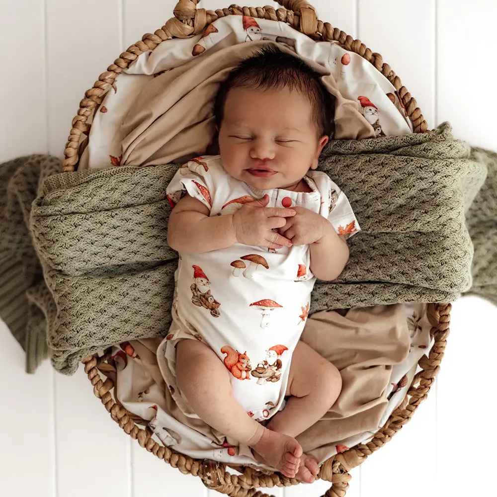 Snuggle Hunny Kids Snuggle Hunny Gnomes Short Sleeve Organic Bodysuit - 3-6 Months (00)