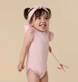 Snuggle Hunny Kids Snuggle Hunny Baby Pink Short Sleeve Organic Bodysuit with Frill - 6-12 Months (0)