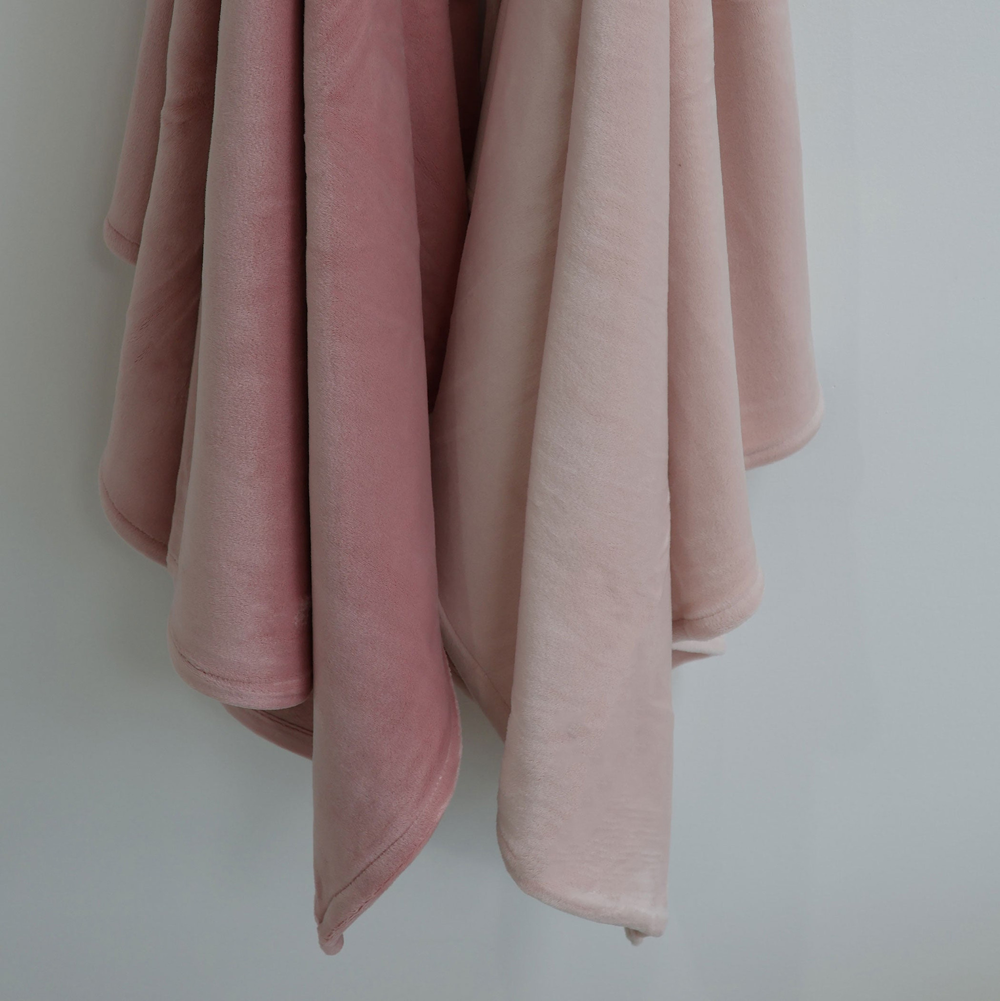 Bubba Blue Nordic 2PK Velour Cuddle Blankets