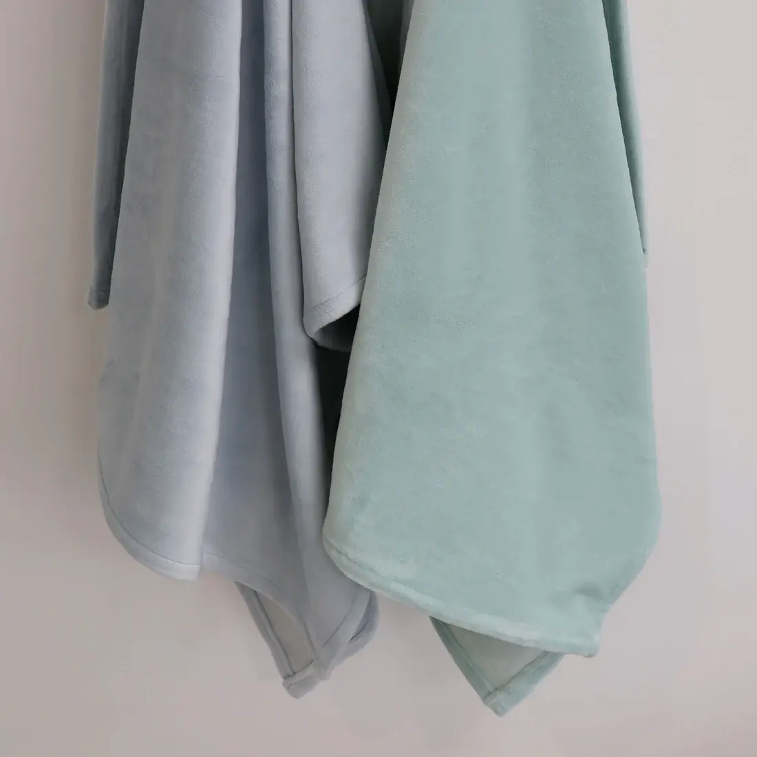 Bubba Blue Nordic 2PK Velour Cuddle Blankets