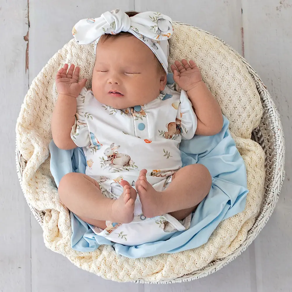 Snuggle Hunny Kids Snuggle Hunny Flopsy Bunnies Short Sleeve Organic Bodysuit with Frill