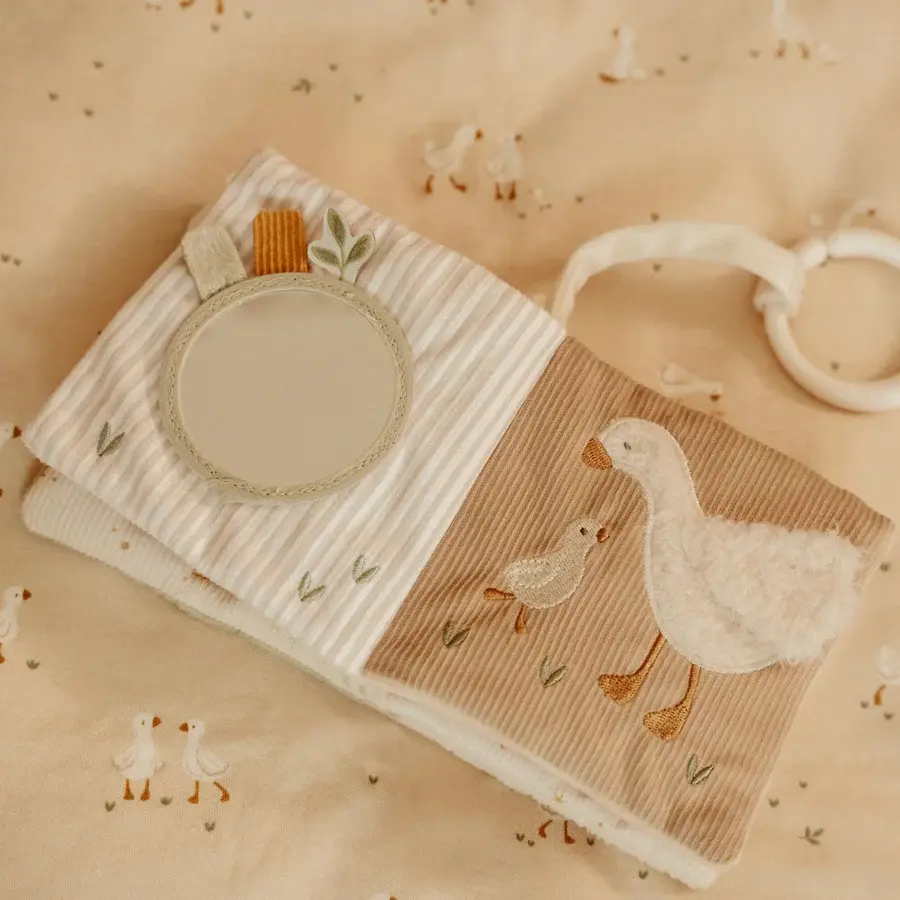 Little Dutch Little Dutch Goose Stroller Book - Newborn Naturals