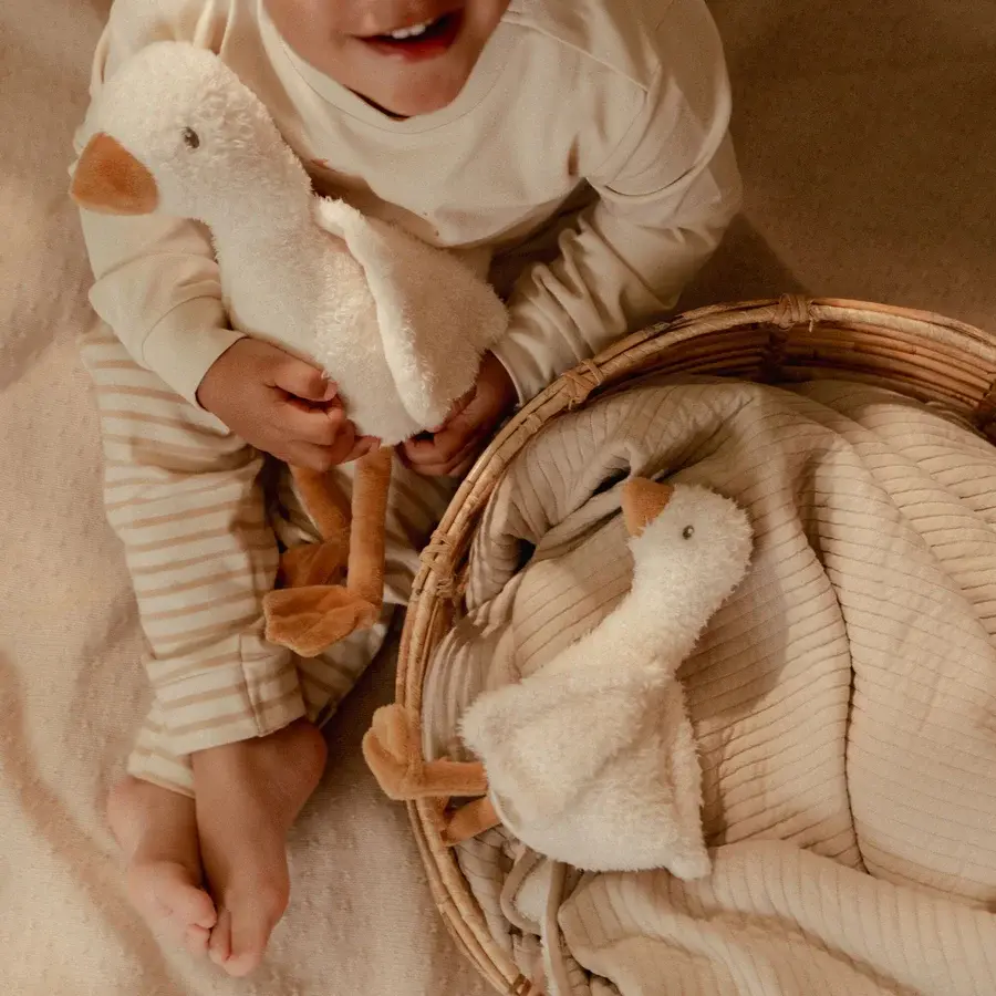 Little Dutch Little Dutch Cuddle Goose 25cm - Newborn Naturals