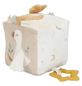 Little Dutch Little Dutch Goose Soft Activity Cube - Newborn Naturals