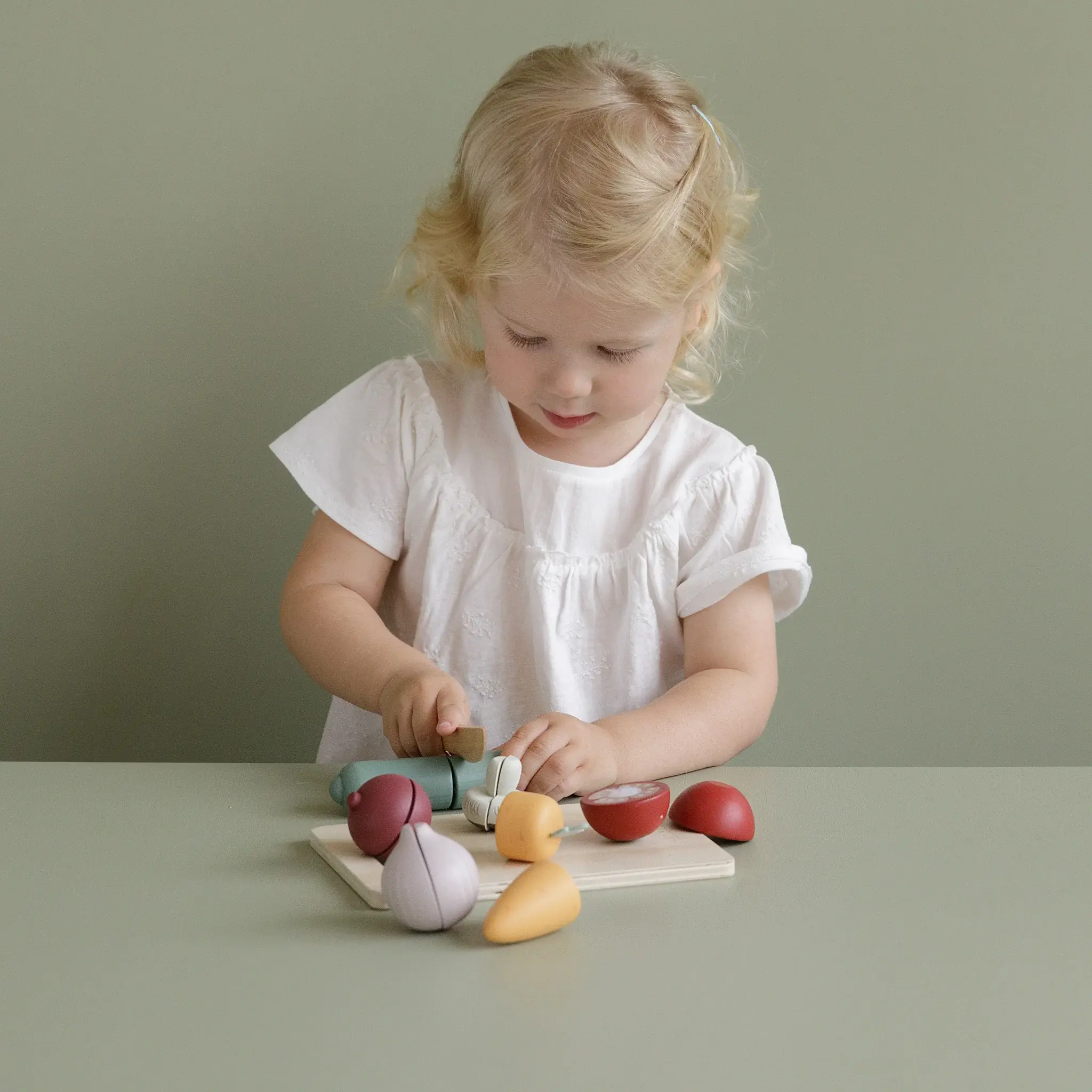 Little Dutch Little Dutch Slicing Vegetables