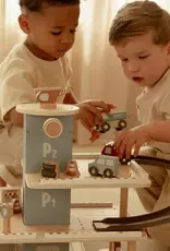 Little Dutch Little Dutch Garage