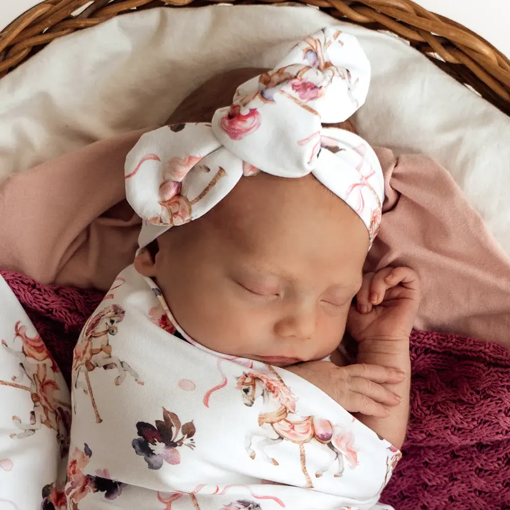 Snuggle Hunny Kids Snuggle Hunny Carousel Organic Topknot