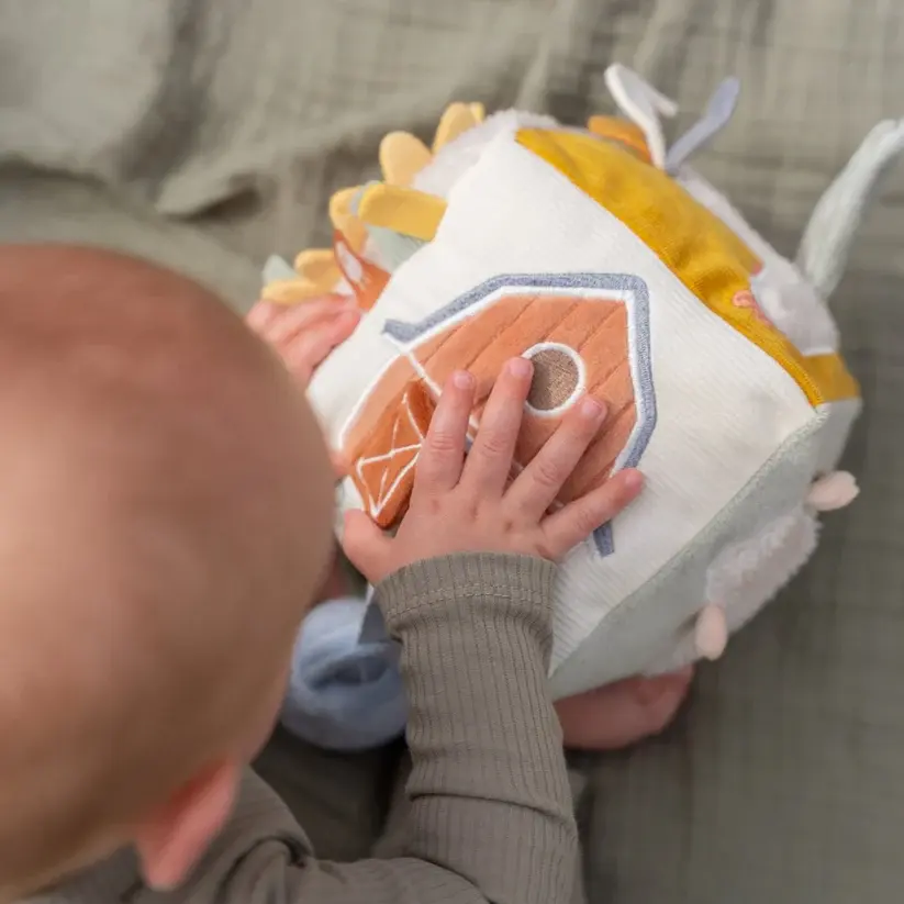 Little Dutch Little Dutch Little Farm Soft Activity Cube