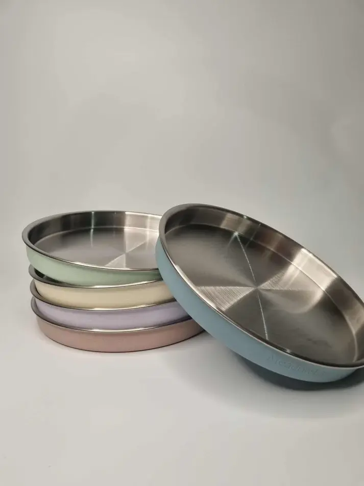 Meadow Lane Collective Meadow Lane Collective Non-Slip Stainless Steel Plate - Blue