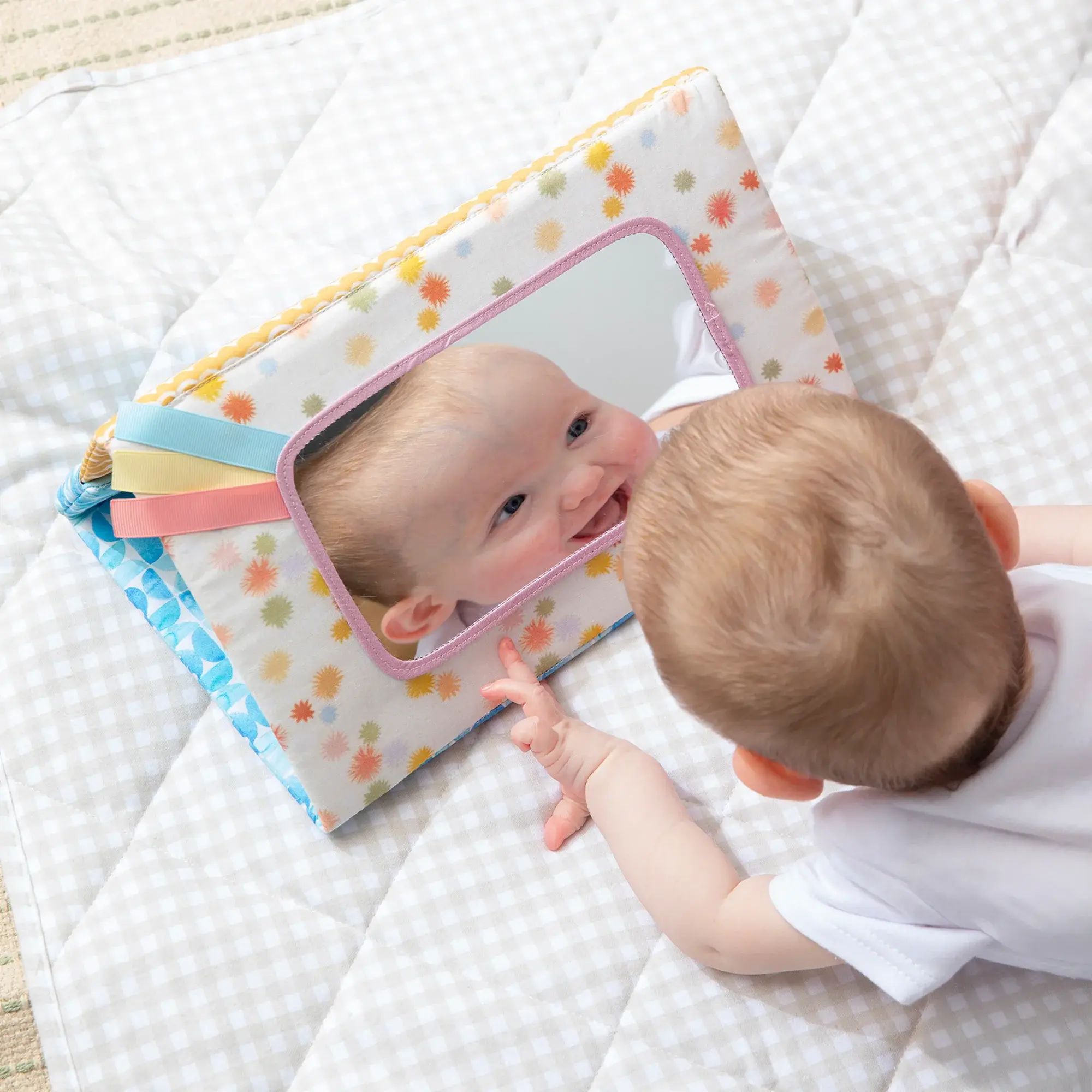 Living Textiles Living Textiles Playground Box 1: Hello World (0-3M)