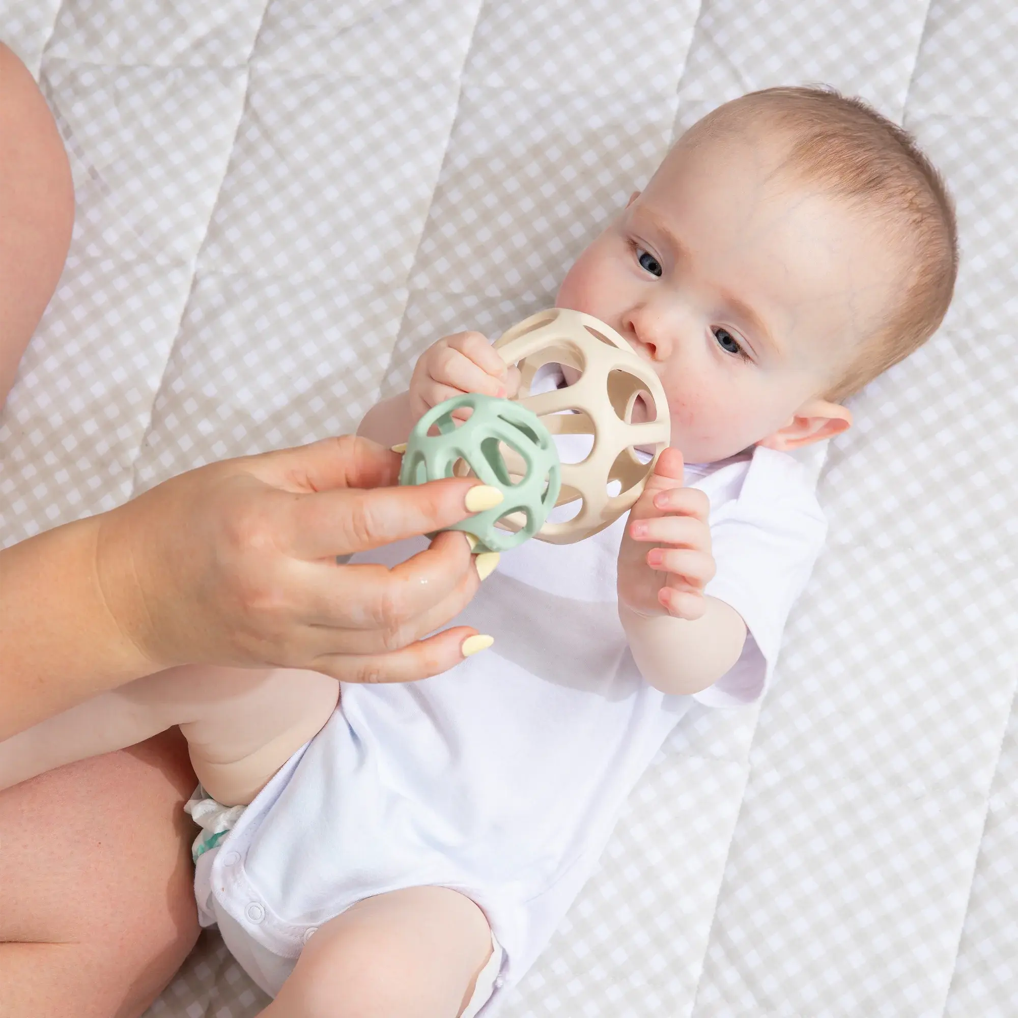 Living Textiles Living Textiles Playground Box 2: Learn & Explore (4-6M)