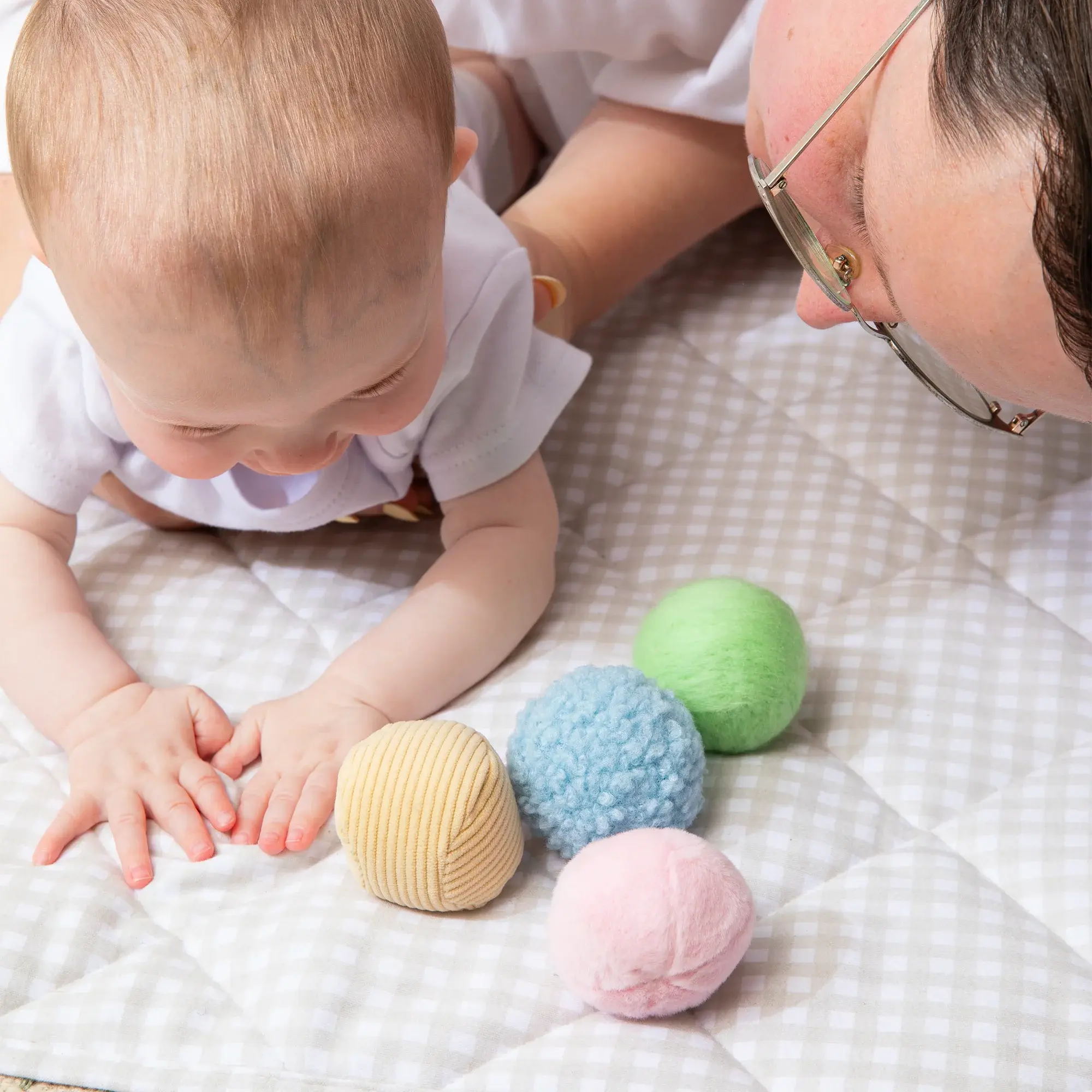 Playground Playground Box 2: Learn & Explore (4-6M)