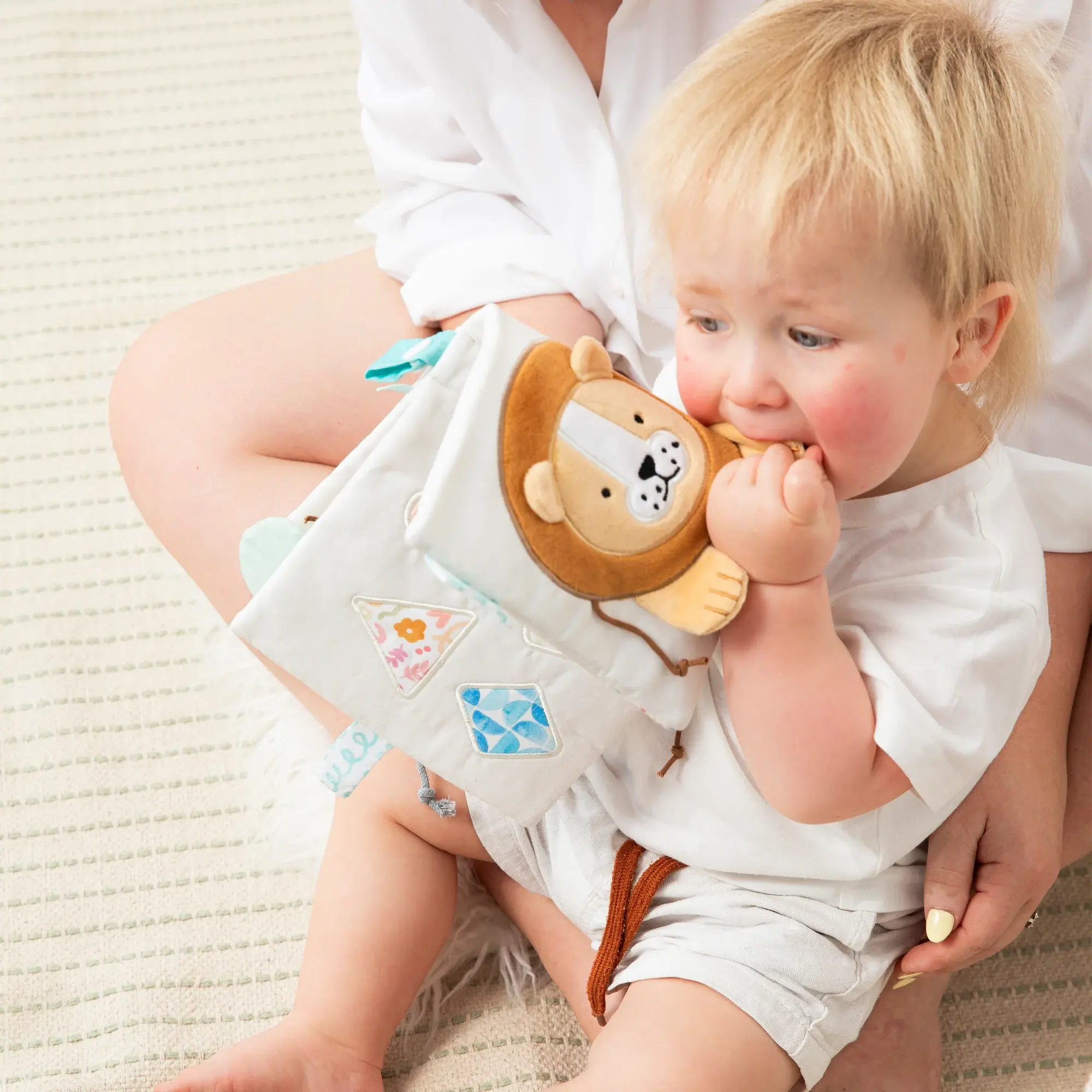 Playground Playground Box 3: Nurturing Thoughtful Play (7-9M)