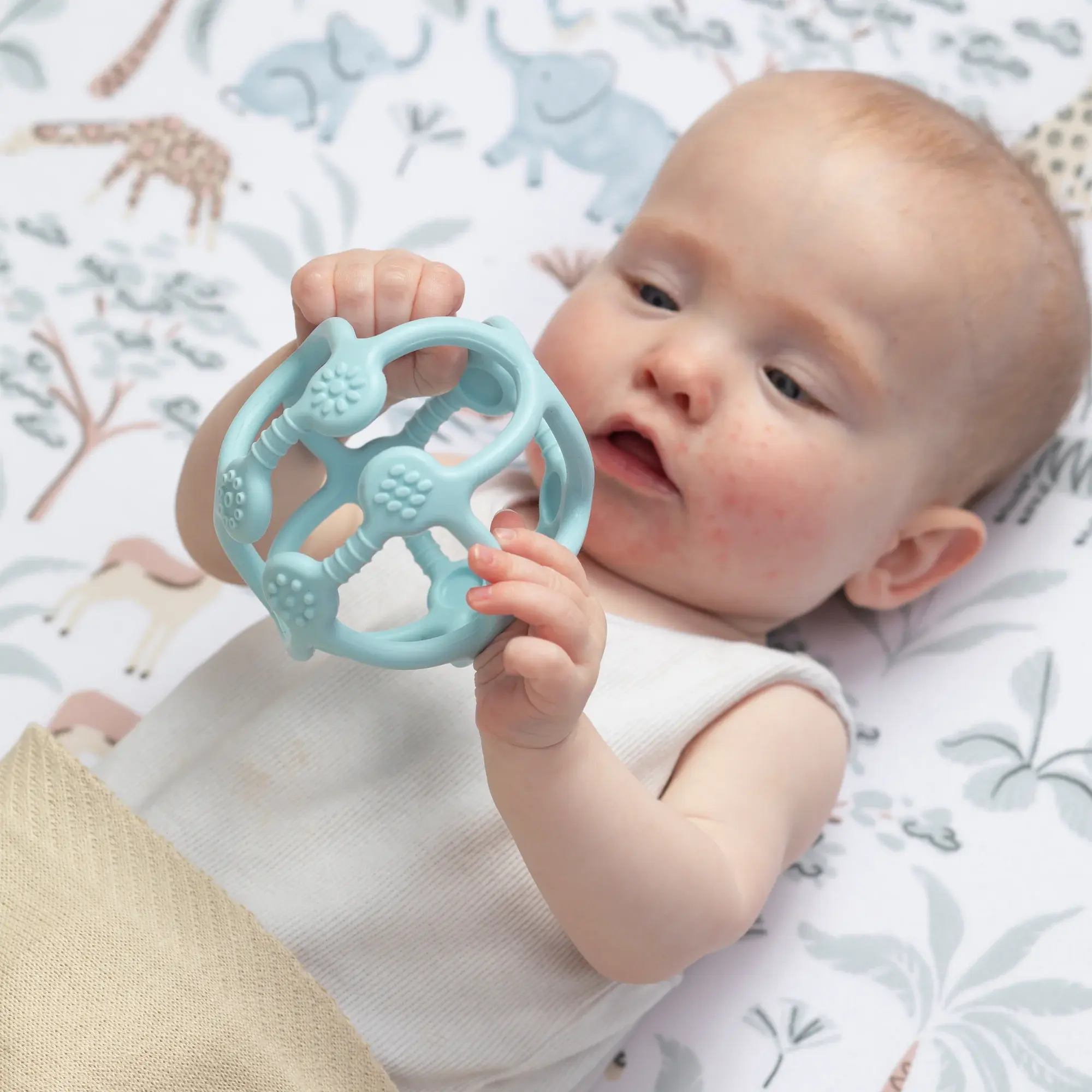 Living Textiles Living Textiles Organic Bassinet Fitted Sheet - Wild Safari