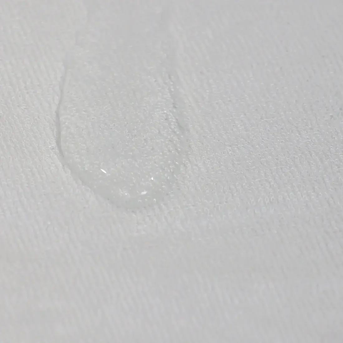 Bubba Blue Bubba Blue Bamboo White Compact Cot Waterproof Mattress Protector