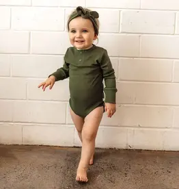 Snuggle Hunny Kids Snuggle Hunny Olive Long Sleeve Organic Bodysuit - Size 1