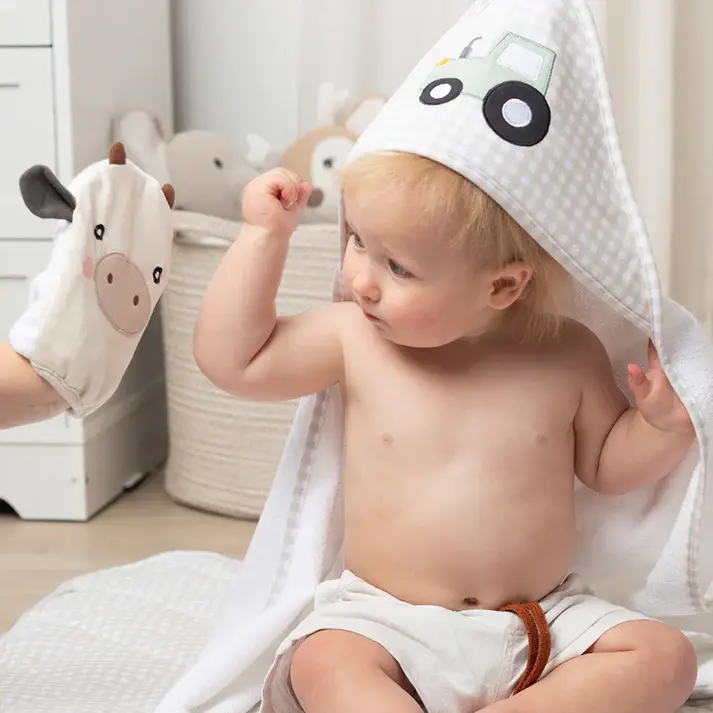 Living Textiles Living Textiles Bath Mitt - Tractor Ride/Cow