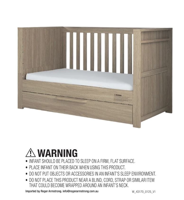 Mamas and Papas Mamas & Papas Franklin Cotbed Set With Essential Spring Cotbed Mattress (4 Pieces) - Light oak