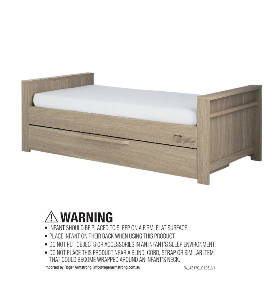 Mamas and Papas Mamas & Papas Franklin Cotbed Set With Essential Spring Cotbed Mattress (4 Pieces) - Light oak
