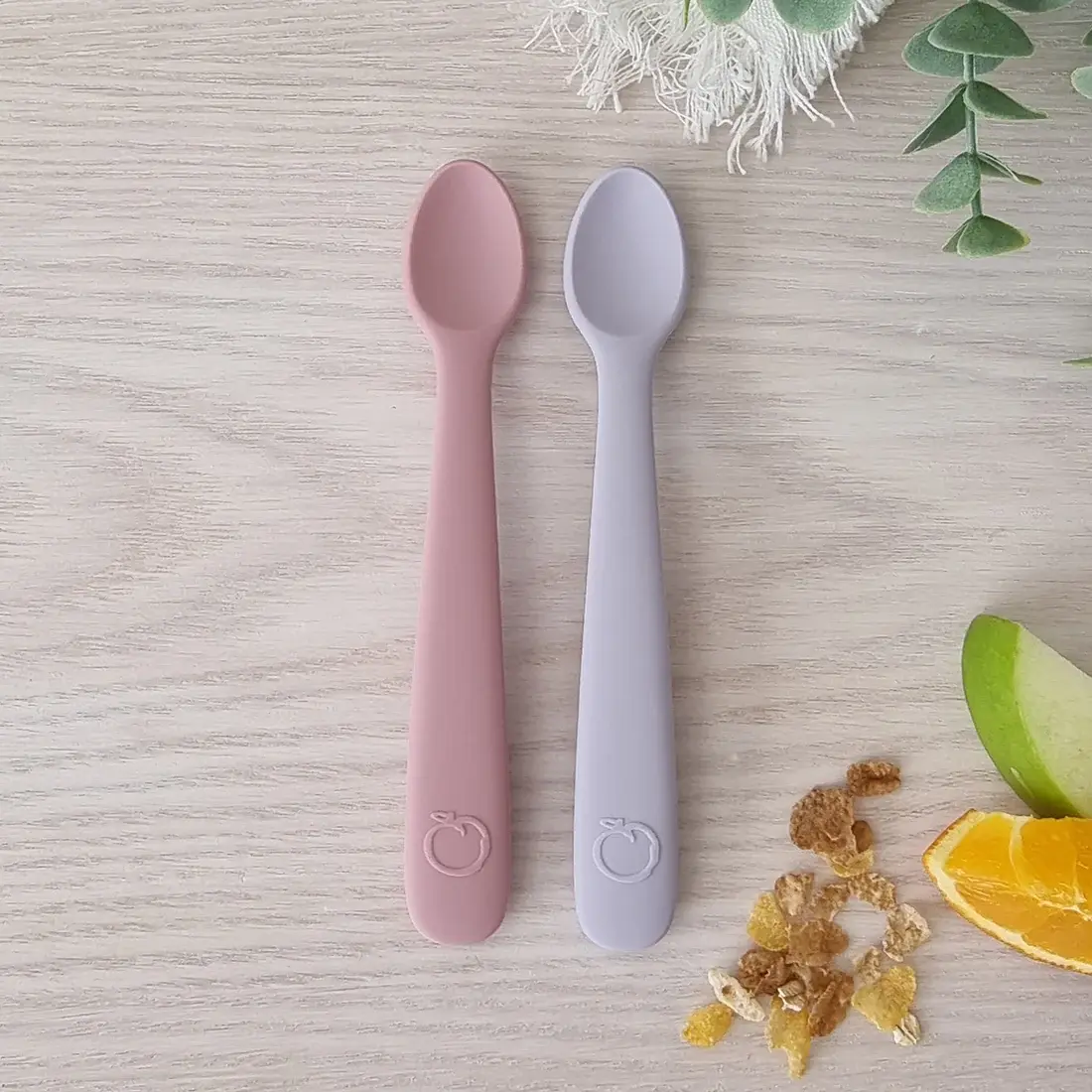 Plum Plum 2 Pack First Feeding Spoons