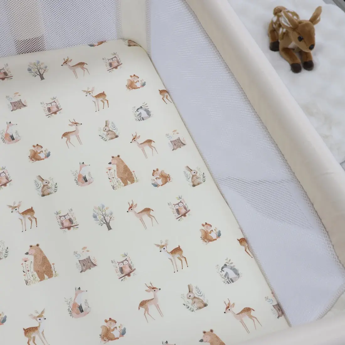 Bubba Blue Bubba Blue Enchanted Jersey Bedside Sleeper Fitted Sheet