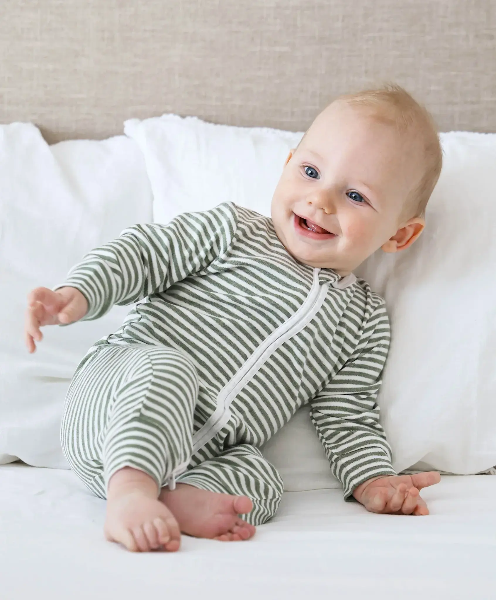 Lummi in Colour Lummi in Colour Organic Cotton Growsuit - Forest Green Stripes