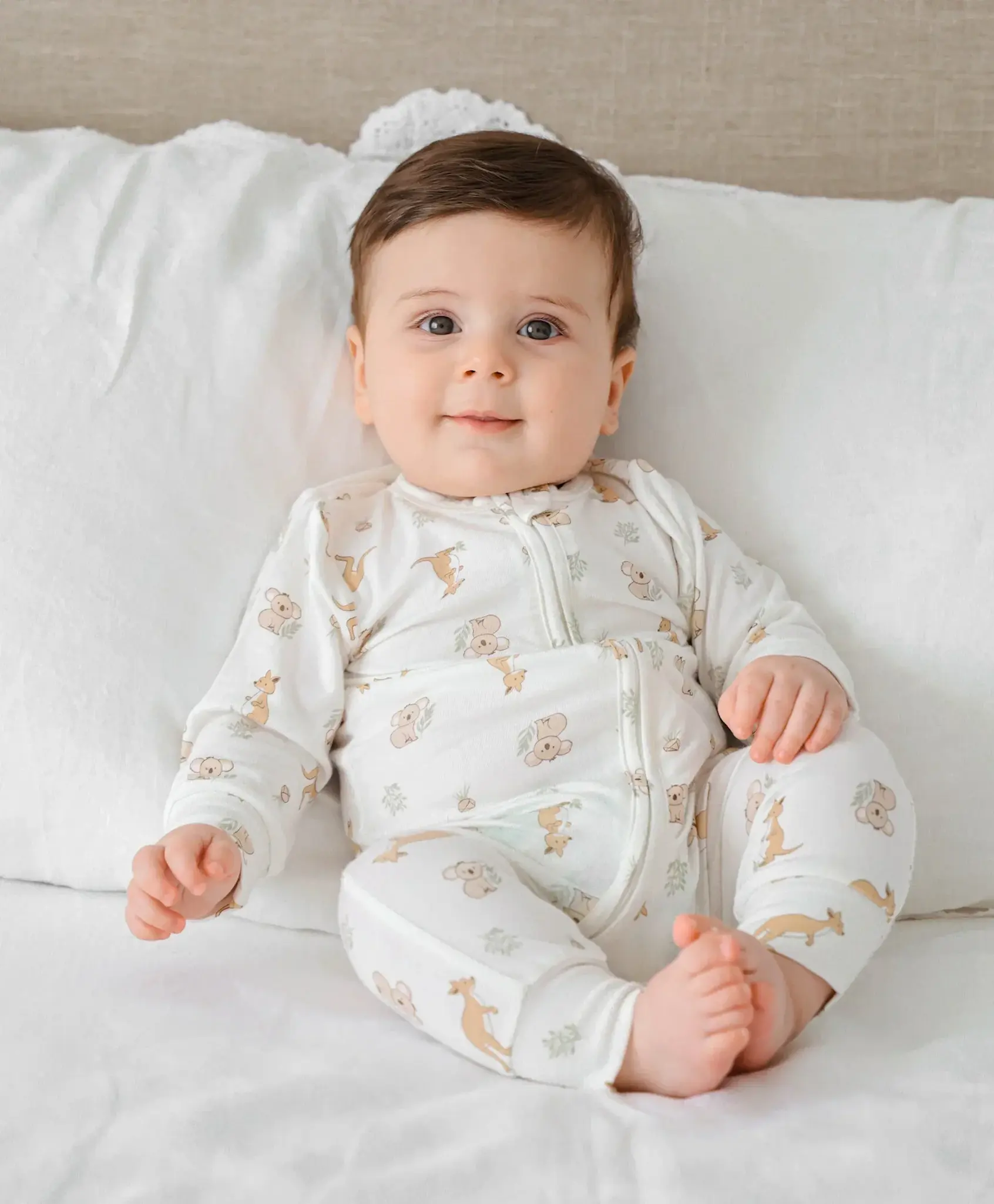Lummi in Colour Lummi in Colour Bamboo Growsuit - Kangaroo & Koala