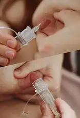 Haakaa Haakaa Silicone Colostrum Collector Sets (pre-sterilised) 6 x 4ml Collectors + 1 x 30ml Feeding Cup