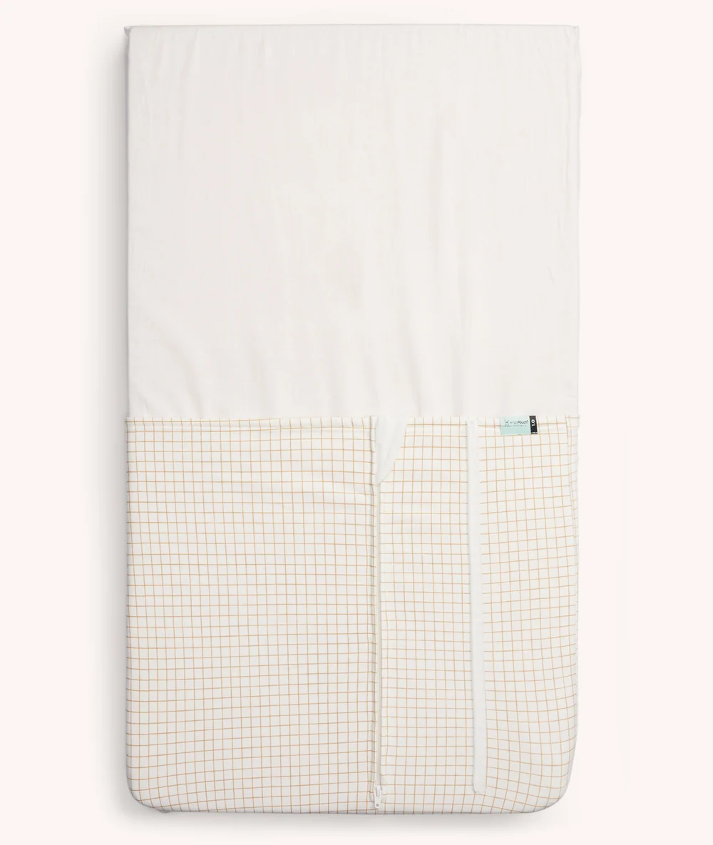 ErgoPouch ErgoPouch HugMe Blanket 1.0 & 2.5 TOG Caramel Grid