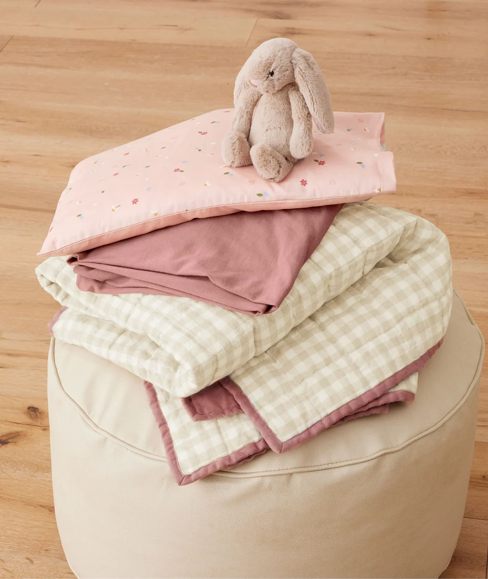 ErgoPouch ErgoPouch 3.5 TOG Quilted Coverlet Rosy Gingham