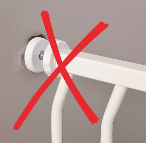 Dreambaby Dreambaby Protect - A - Wall Mounting Cup