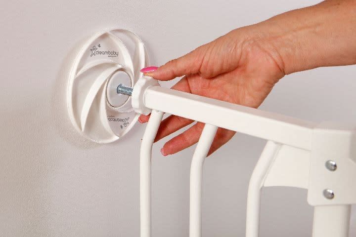 Dreambaby Dreambaby Protect - A - Wall Mounting Cup