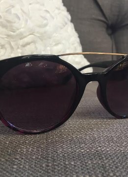 Glossy Purple Tortoise Shell Sunglasses with Silver Bar