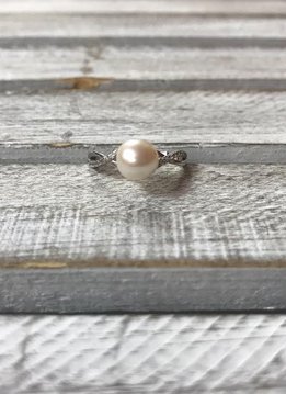 Sterling Silver Pearl Ring, Size 7