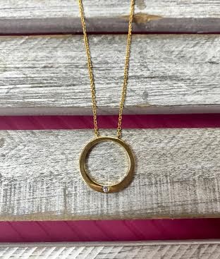 Cubic Zirconia Gold Necklace with Circle Pendant