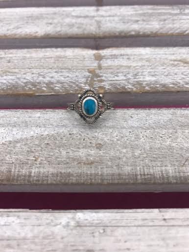 Sterling Silver Decorative Turquoise Ring