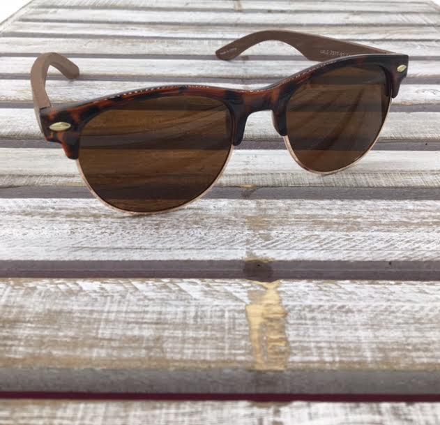 Polarized Tortoise Shell Gold Rimmed Sunglasses with Wood
