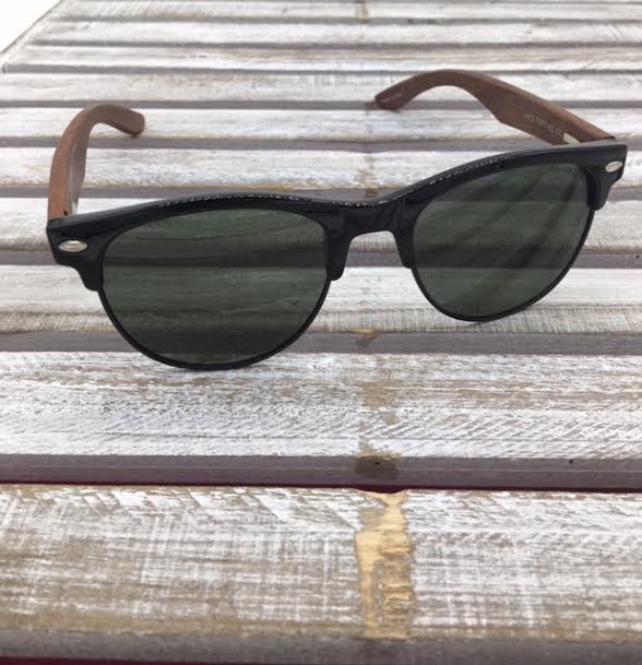Polarized Black Rimmed Sunglasses with Wood