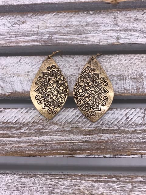 Antique Gold Flower Design Dangling Earrings