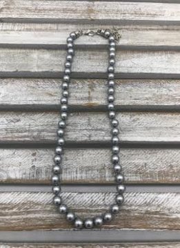 Gray Silver Beaded Necklace