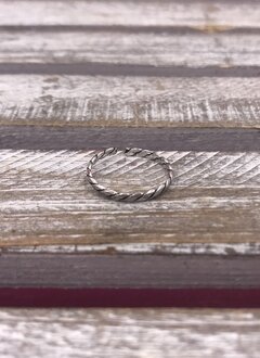 Sterling Silver Micro Twist Toe Ring