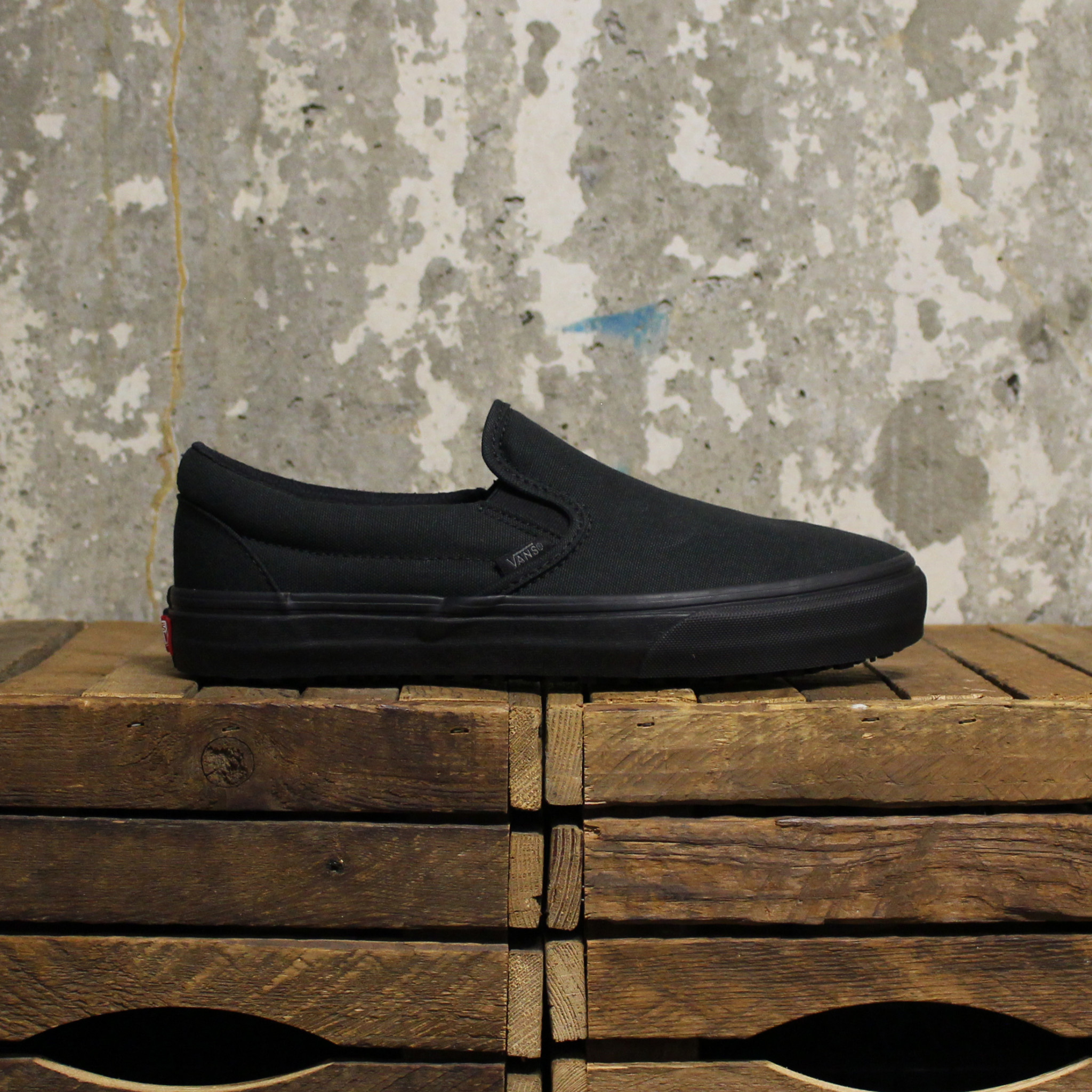 made for the makers slip on